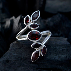 Garnet Hepta Egyptian Silver Red Gemstones Mid weight Leafy Ring Jewellery