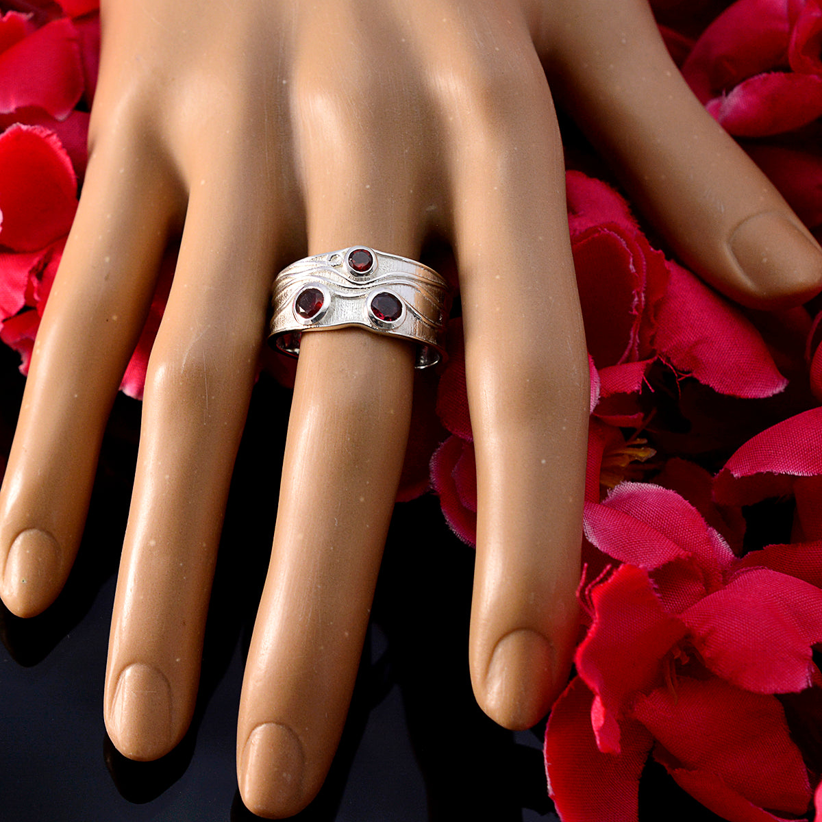 Garnet Trilogy German 925 Sterling Silver Red Gemstone Tiny Love Ring Jewelry