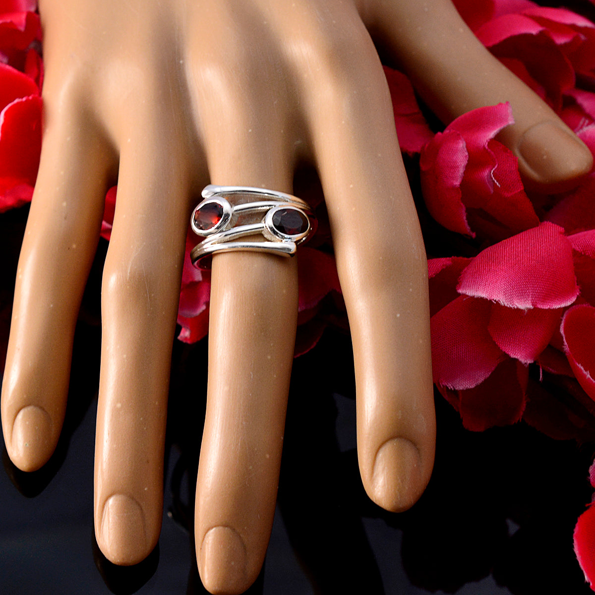 Garnet Toi et Moi Indian Silver Red Gemstones Slim Artisan Ring Jewellery