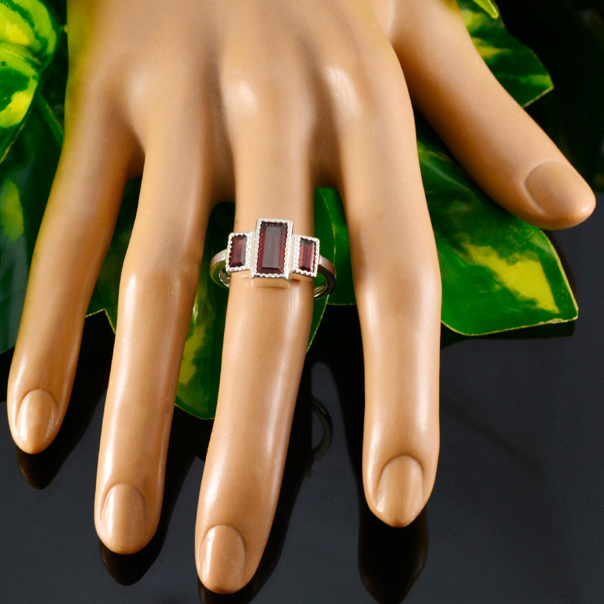 Garnet Trilogy French 92.5 Silver Red Gemstones Featherlight Cultural Ring Jewellery