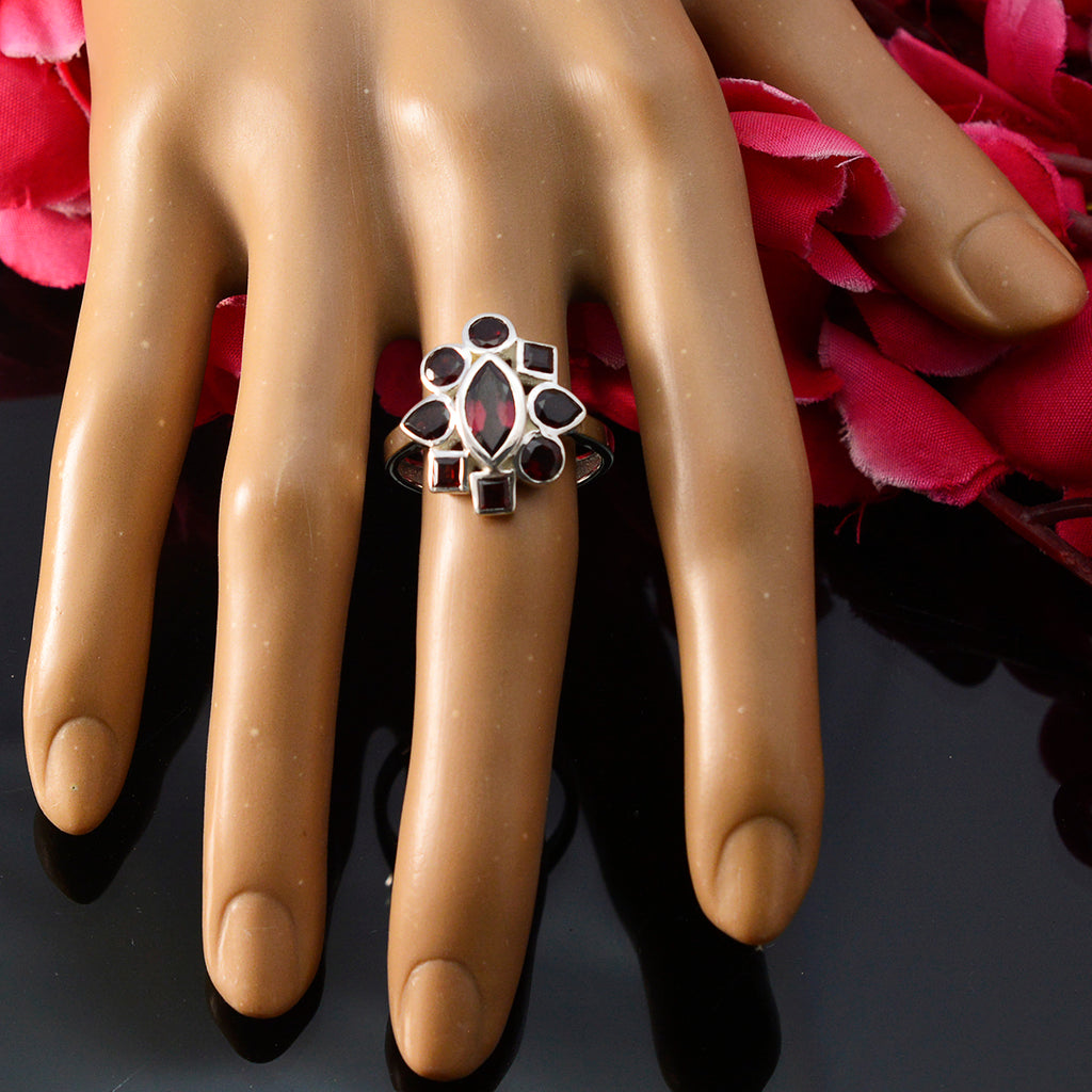 Garnet navratna Indian Silver Red Gemstone Eye catching Modern Ring Jewelry