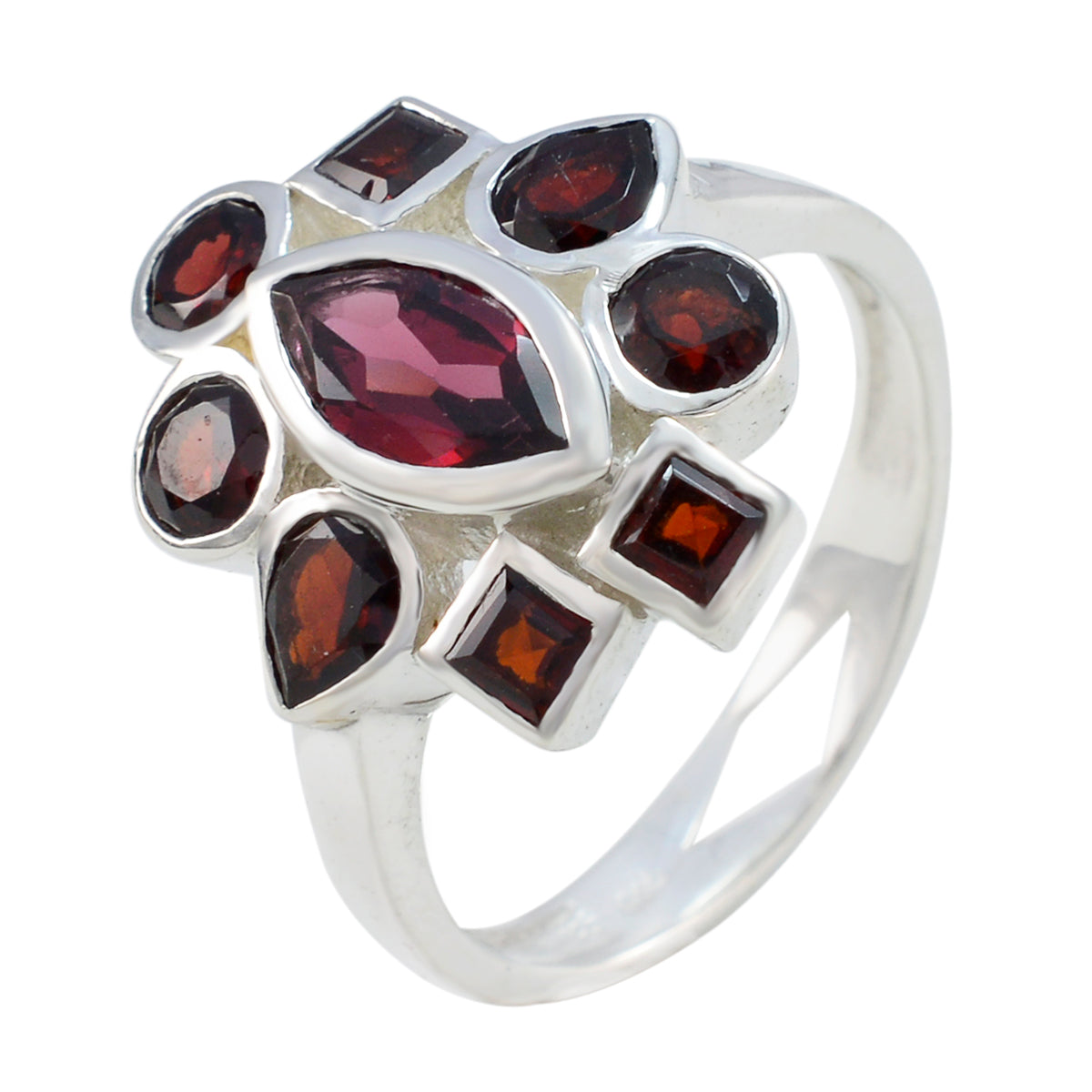 Garnet navratna Indian Silver Red Gemstone Eye catching Modern Ring Jewelry