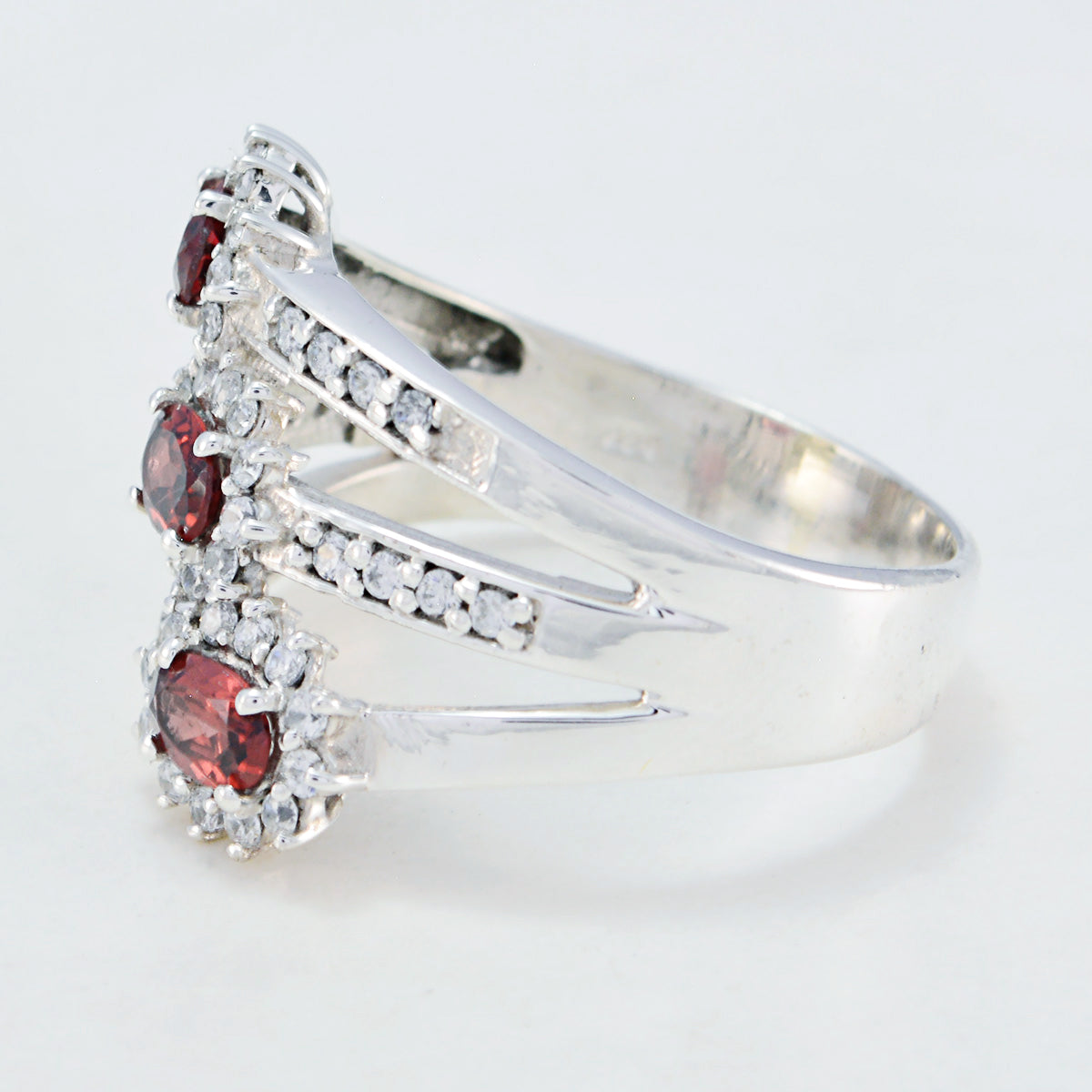 Amethyst-Trilogie, deutsches 925er Silber, violette Edelsteine, essentieller zeitgenössischer Ringschmuck