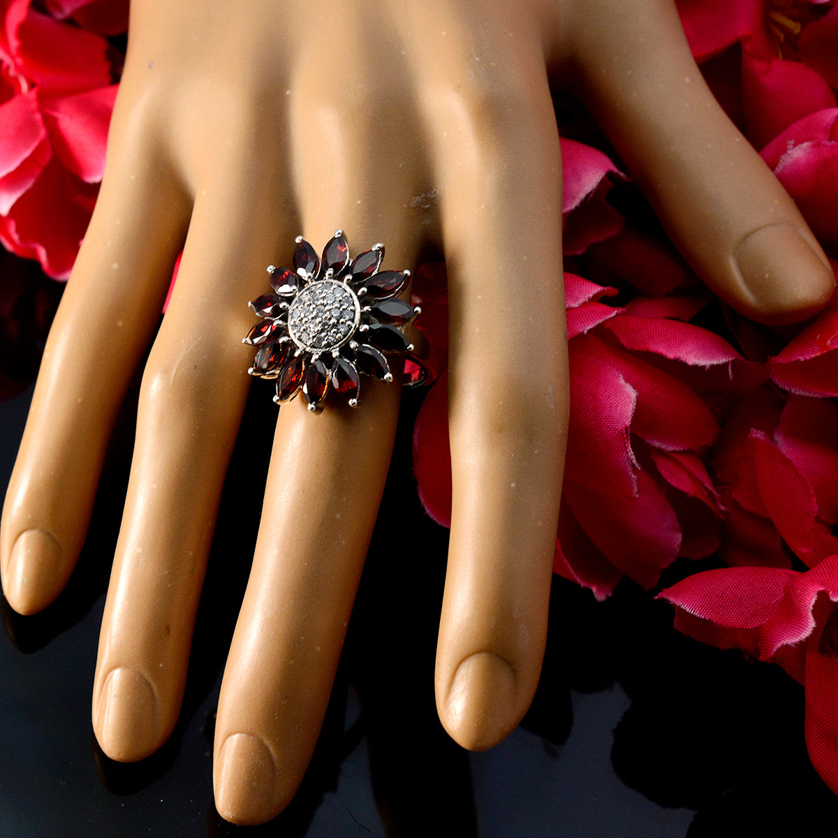 Garnet multiple German Sterling Silver Red Gemstones Versatile Abstract Ring Jewellery