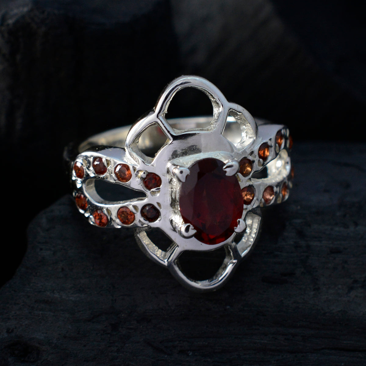 Garnet Halo Indian 92.5 Silver Red Gemstones Mid weight Trendy Ring Jewellery
