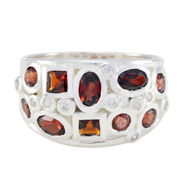 Garnet multiple Russian Sterling Silver Red Gemstones Mid weight Modern Ring Jewellery