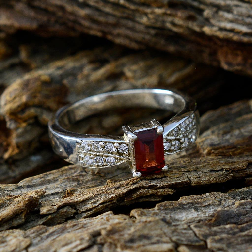 Garnet Halo Russian 925 Silver Red Gemstone Featherlight Fairytale Ring Jewelry