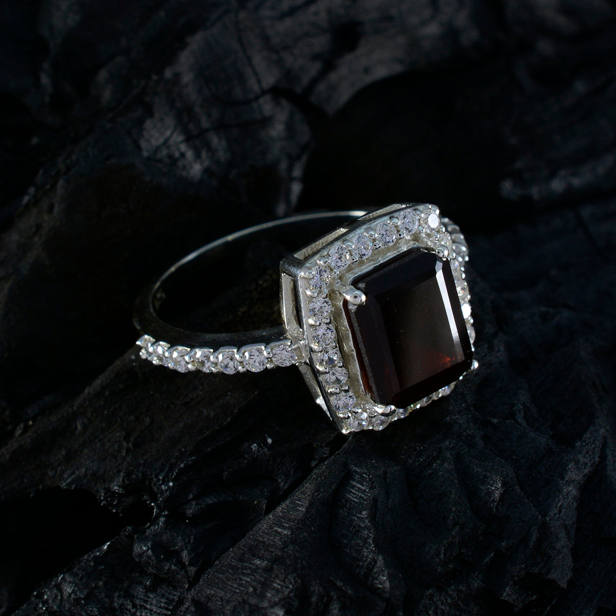 Garnet Halo African 925 Silver Red Gems Minimal Contemporary Ring Jewelry