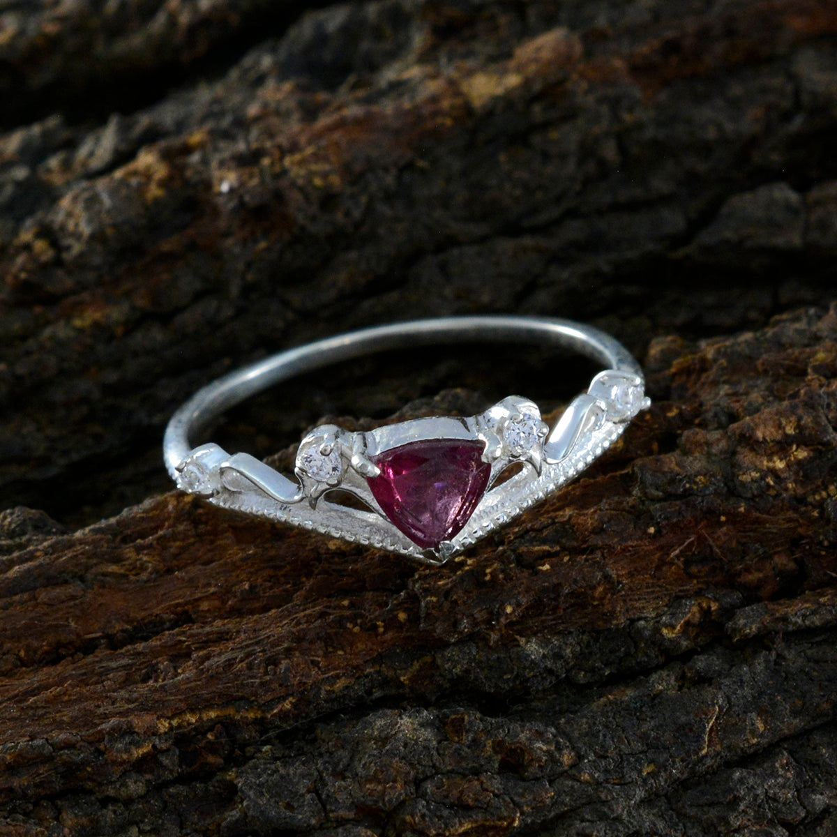 Garnet Halo Turkish 92.5 Silver Red Gemstone Elegant  Sophisticated Ring Jewelry