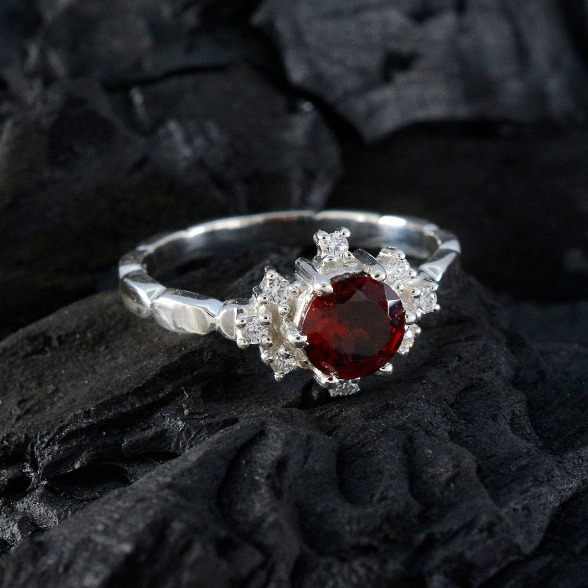 Garnet Halo Turkish Silver Red Gemstone Dainty Luxurious Ring Jewellery