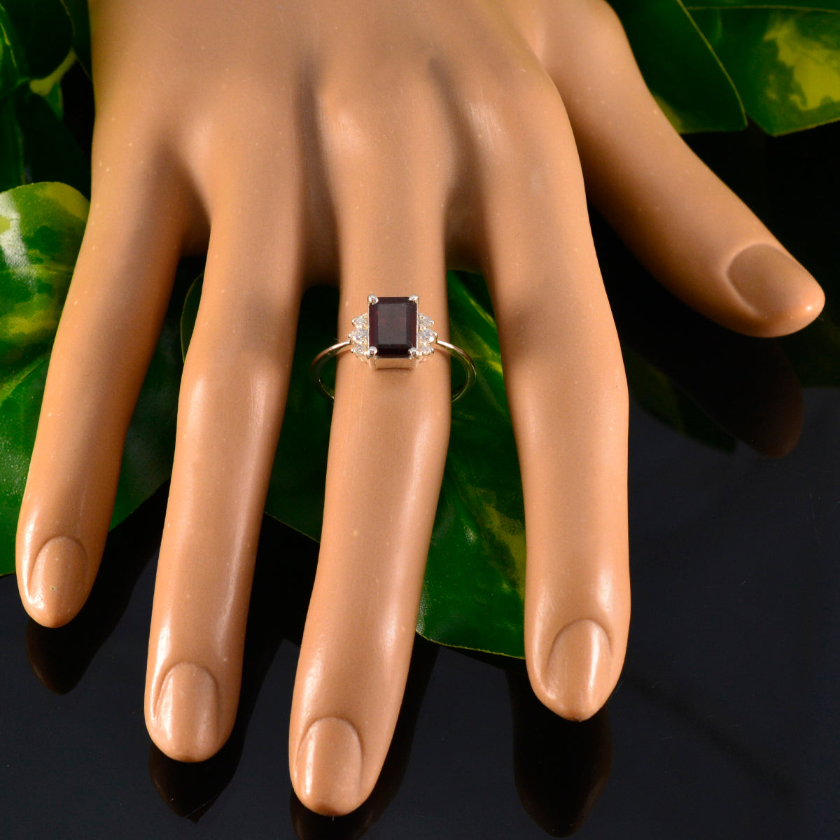 Garnet Halo American 925 Sterling Silver Red Gemstone Delicate Abstract Ring Jewelry