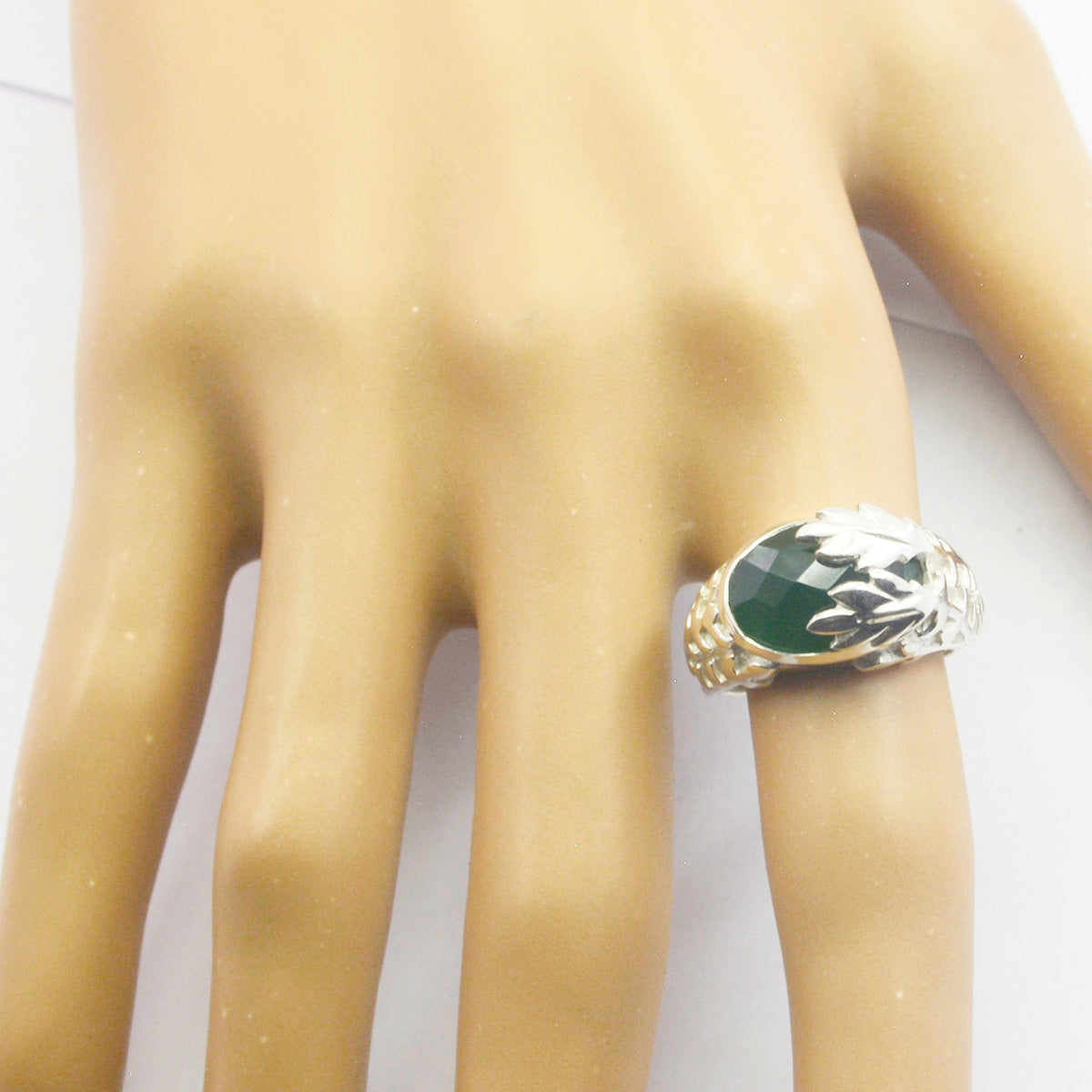 Green Onyx Solitaire Indian Sterling Silver Green Gemstone Essential  Leafy Ring Jewellery