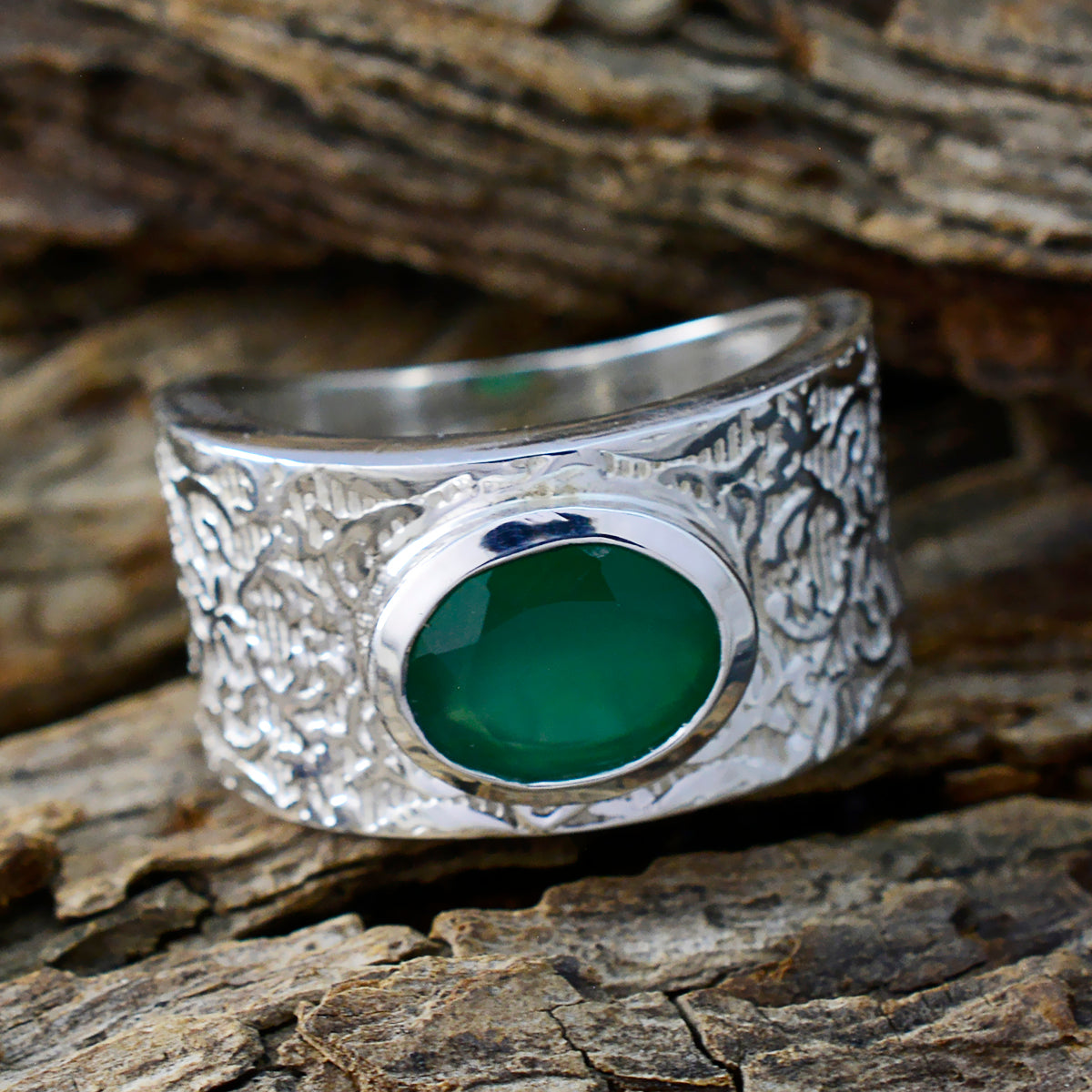 Green Onyx Solitaire Indian 92.5 Silver Green Gems Essential  Art Deco Ring Jewellery