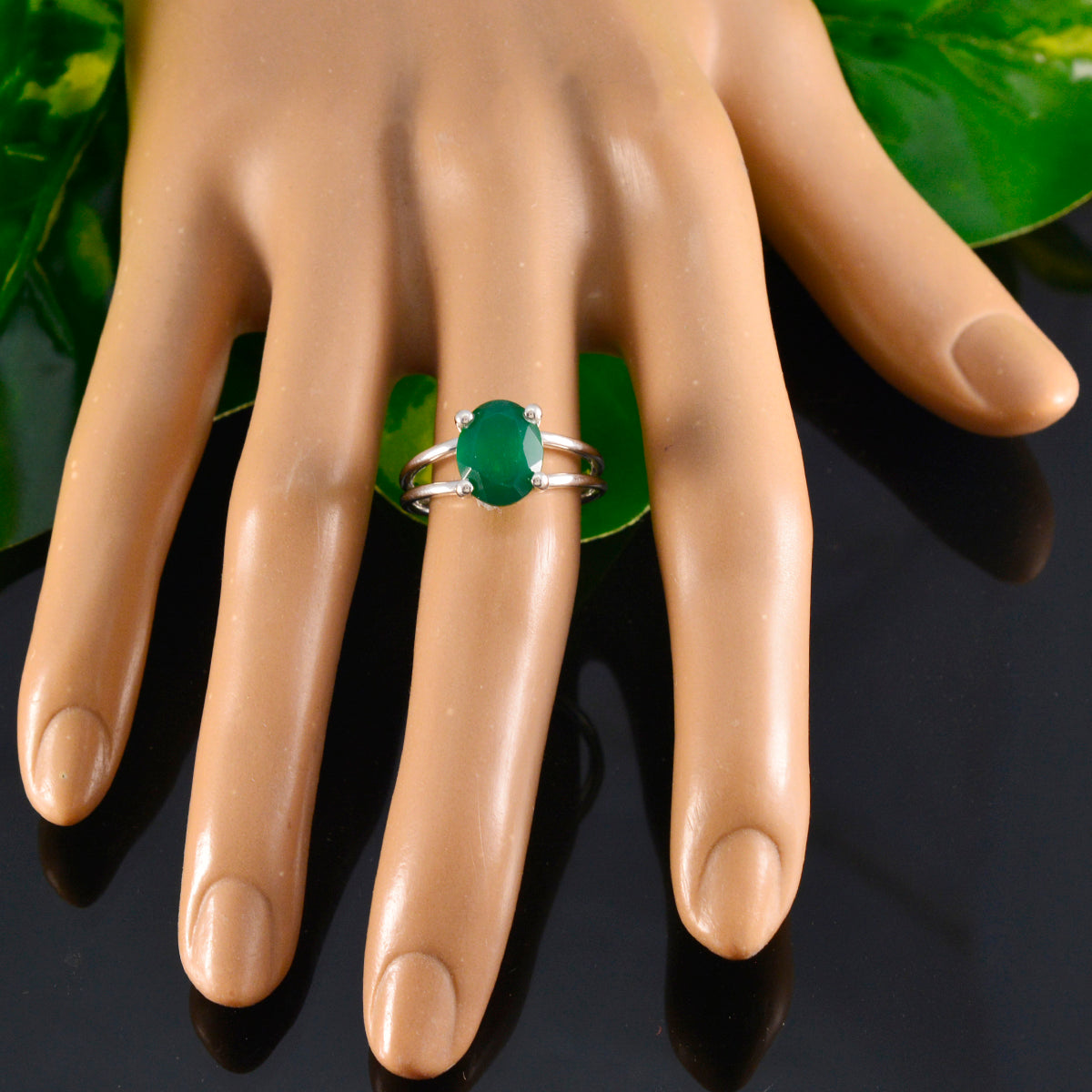 Green Onyx Solitaire Korean 92.5 Silver Green Gemstones Whisper thin Trendy Ring Jewellery