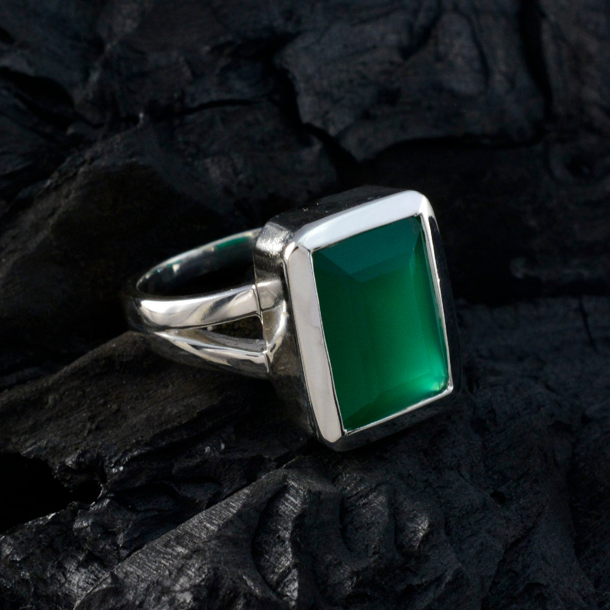 Green Onyx Solitaire Italian 925 Silver Green Gemstone Edgy Trendy Ring Jewellery