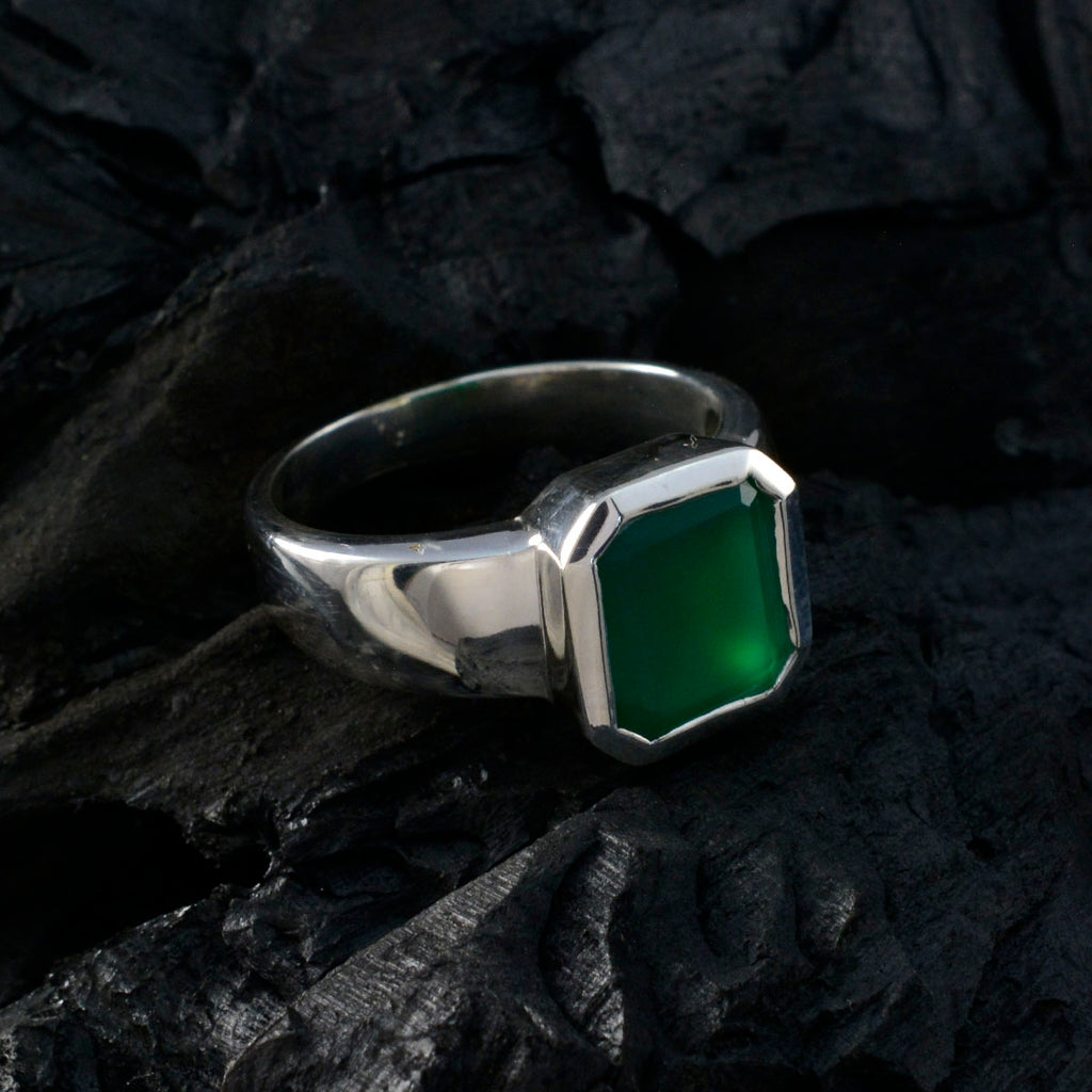 Green Onyx Solitaire French 92.5 Silver Green Gems Eye catching Trendy Ring Jewelry