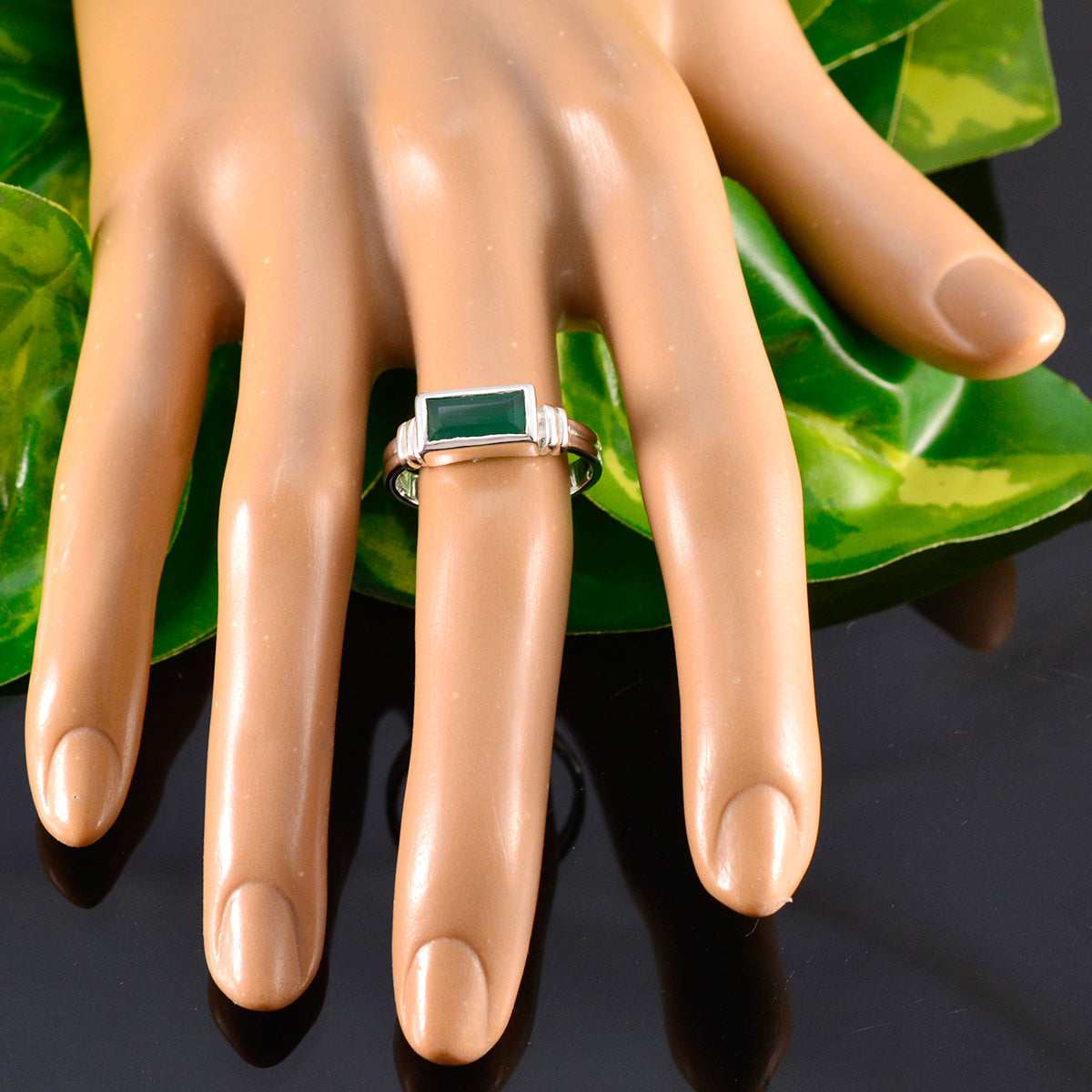 Green Onyx Solitaire Egyptian 92.5 Silver Green Gemstone Minimal Artisan Ring Jewellery