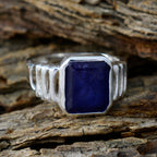Indian Blue Sapphire Solitaire Egyptian Silver Blue Gemstone Mid weight Signet Ring Jewelry