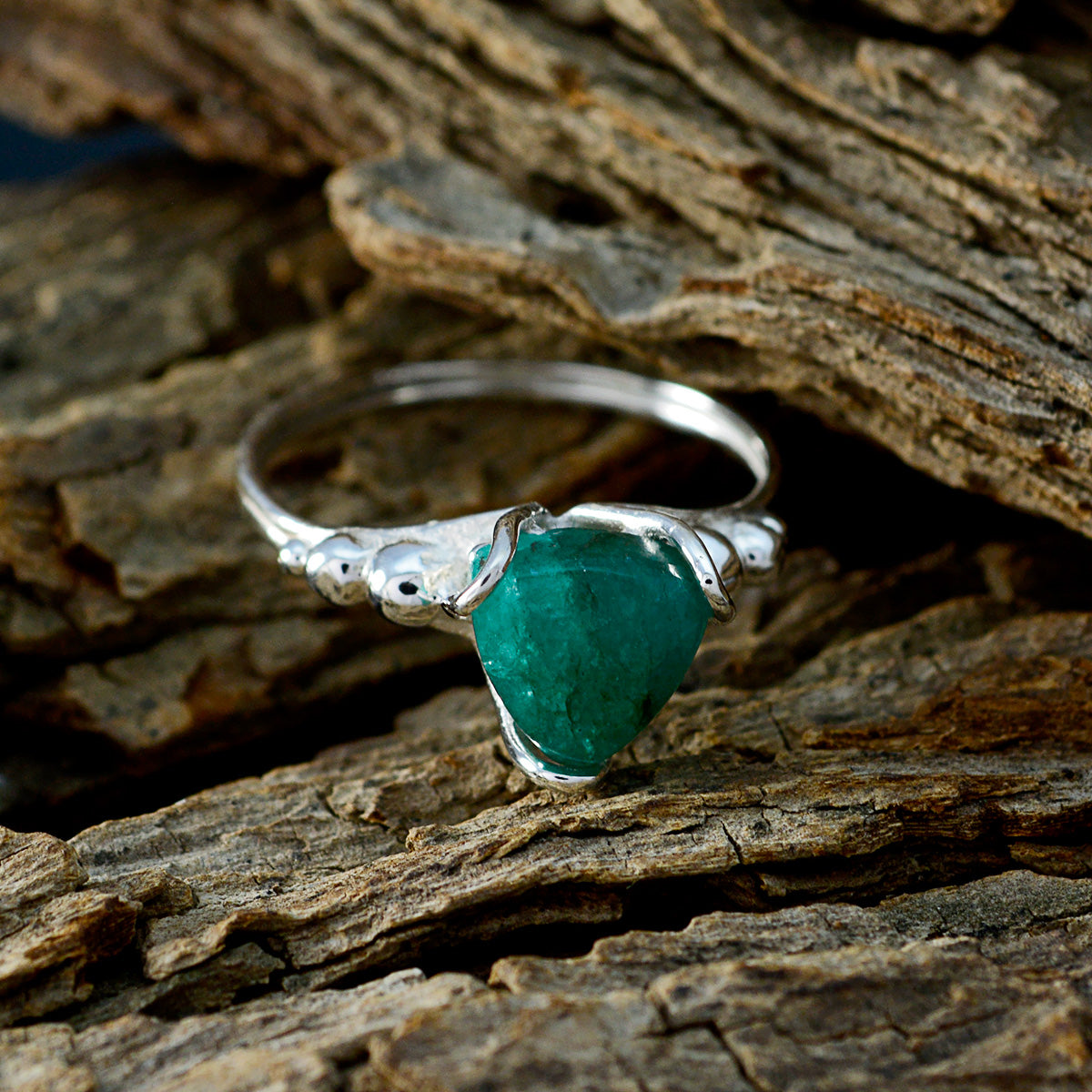 Indian Emerald Solitaire Australian Sterling Silver Green Gemstones Delicate Rope Wire Ring Jewelry