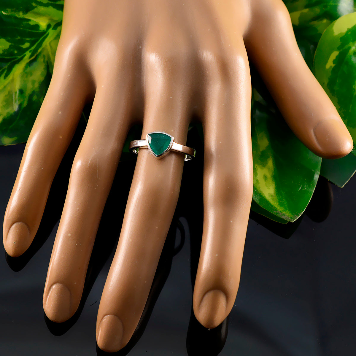 Indian Emerald Solitaire Australian 925 Sterling Silver Green Gemstone Dainty Boho Ring Jewellery