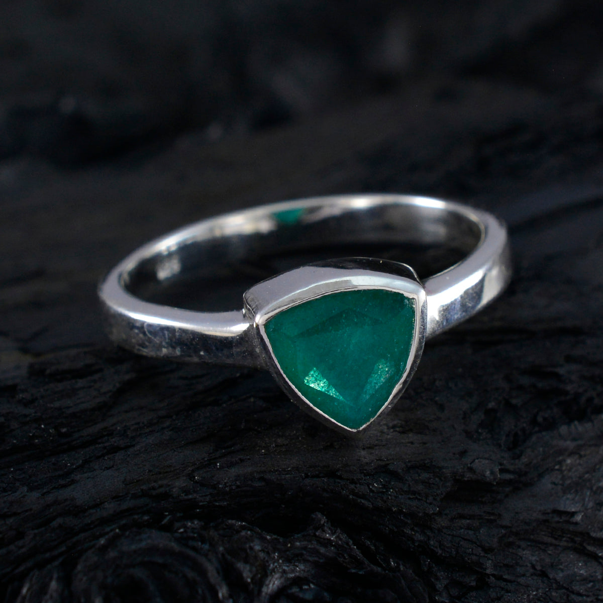 Indian Emerald Solitaire Australian 925 Sterling Silver Green Gemstone Dainty Boho Ring Jewellery