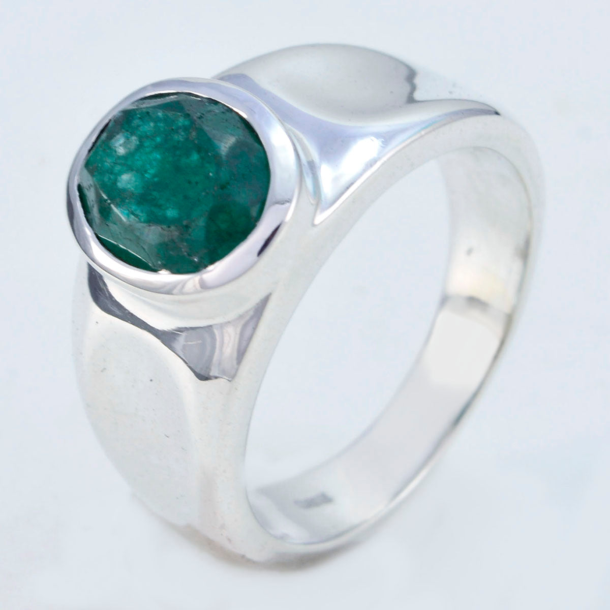 Indian Emerald Solitaire Egyptian 92.5 Silver Green Gemstones Eye catching valentine Ring Jewellery