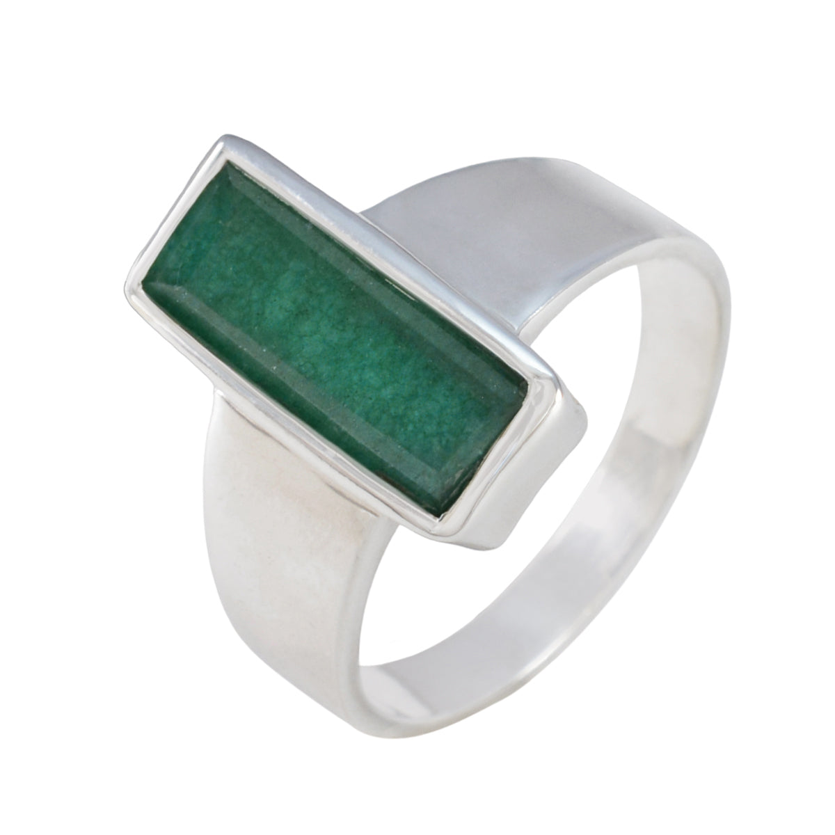 Indian Emerald Solitaire Indian Silver Green Gemstone Eye catching Trendy Ring Jewellery