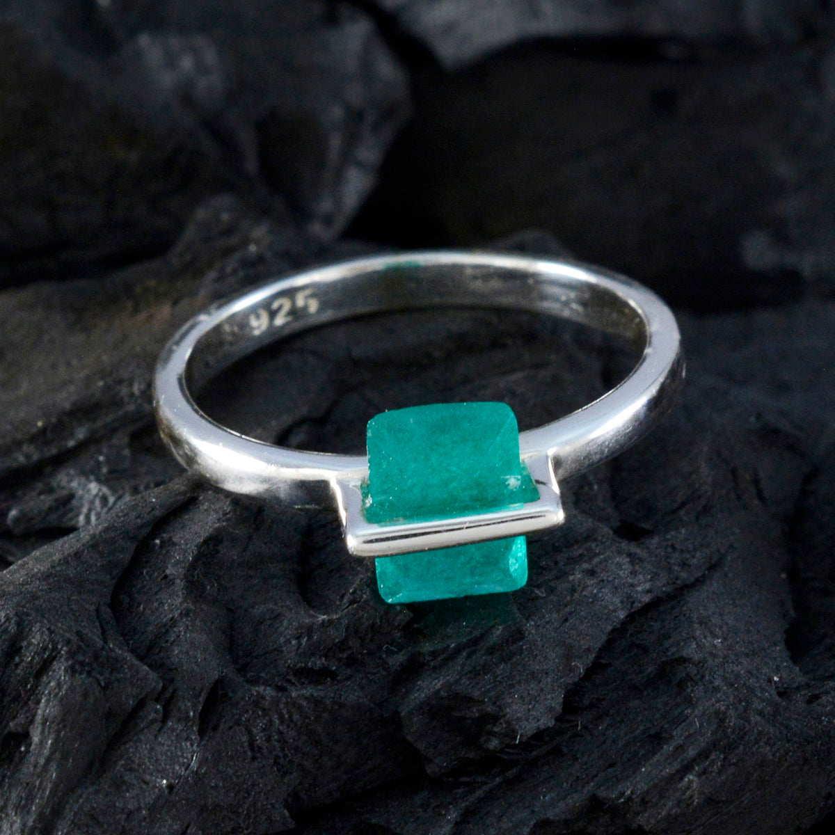 Indian Emerald Solitaire Turkish 92.5 Silver Green Gems Dainty Abstract Ring Jewellery