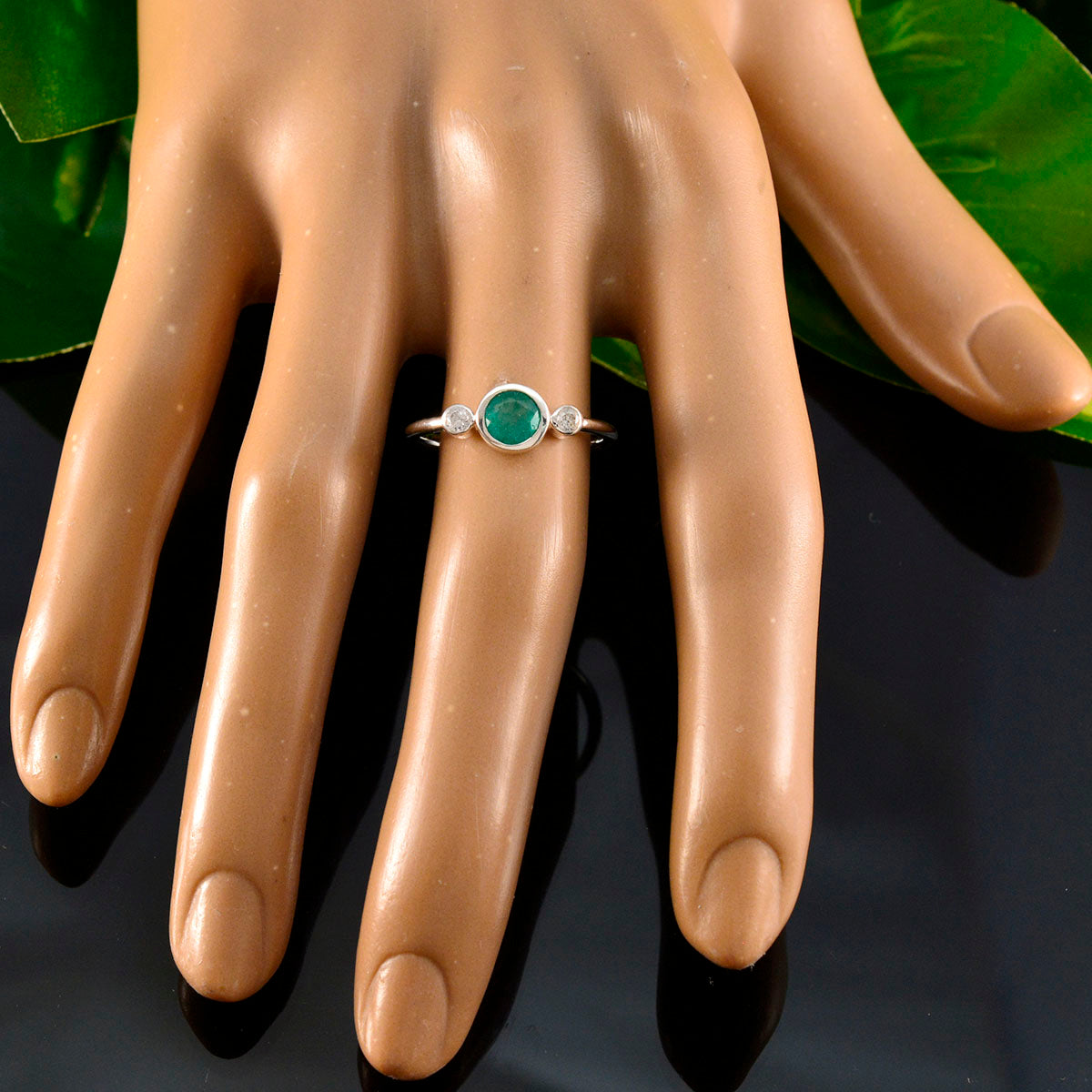 Indian Emerald Trilogy Korean 925 Silver Green Gems Elegant  Contemporary Ring Jewelry