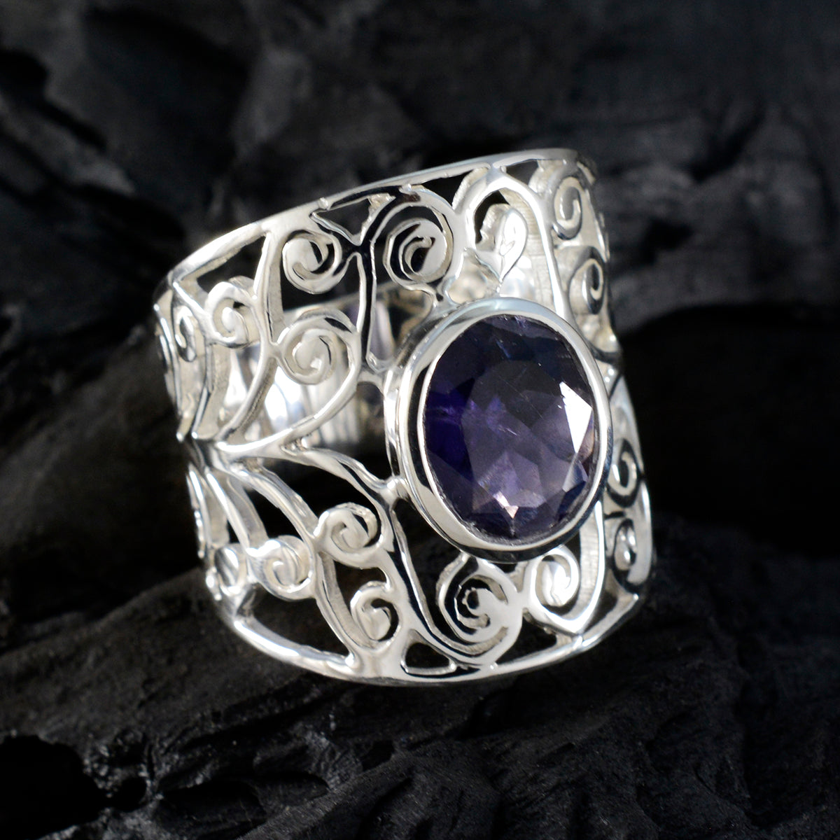 Iolite Solitaire Italian Silver Blue Gemstones Eye catching Filigree Ring Jewellery