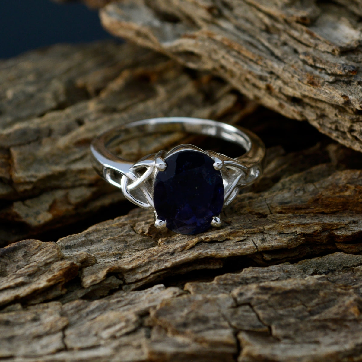 Iolite Solitaire American 92.5 Silver Blue Gems Whisper thin Claddagh Ring Jewelry
