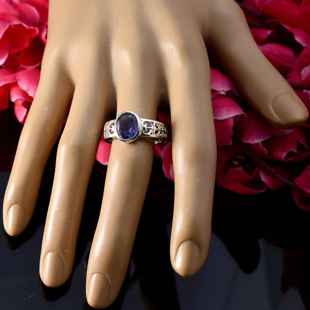 Iolite Solitaire Australian Silver Blue Gemstones Featherlight Filigree Ring Jewellery