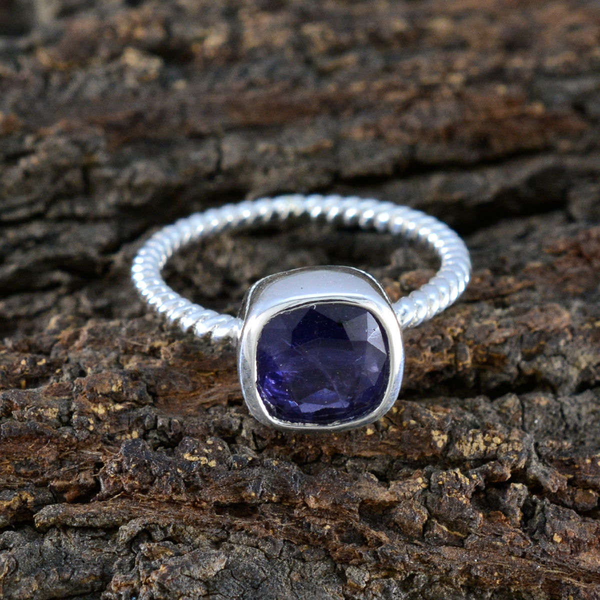 Iolite Solitaire American Sterling Silver Blue Gemstone Dainty Modern Ring Jewellery