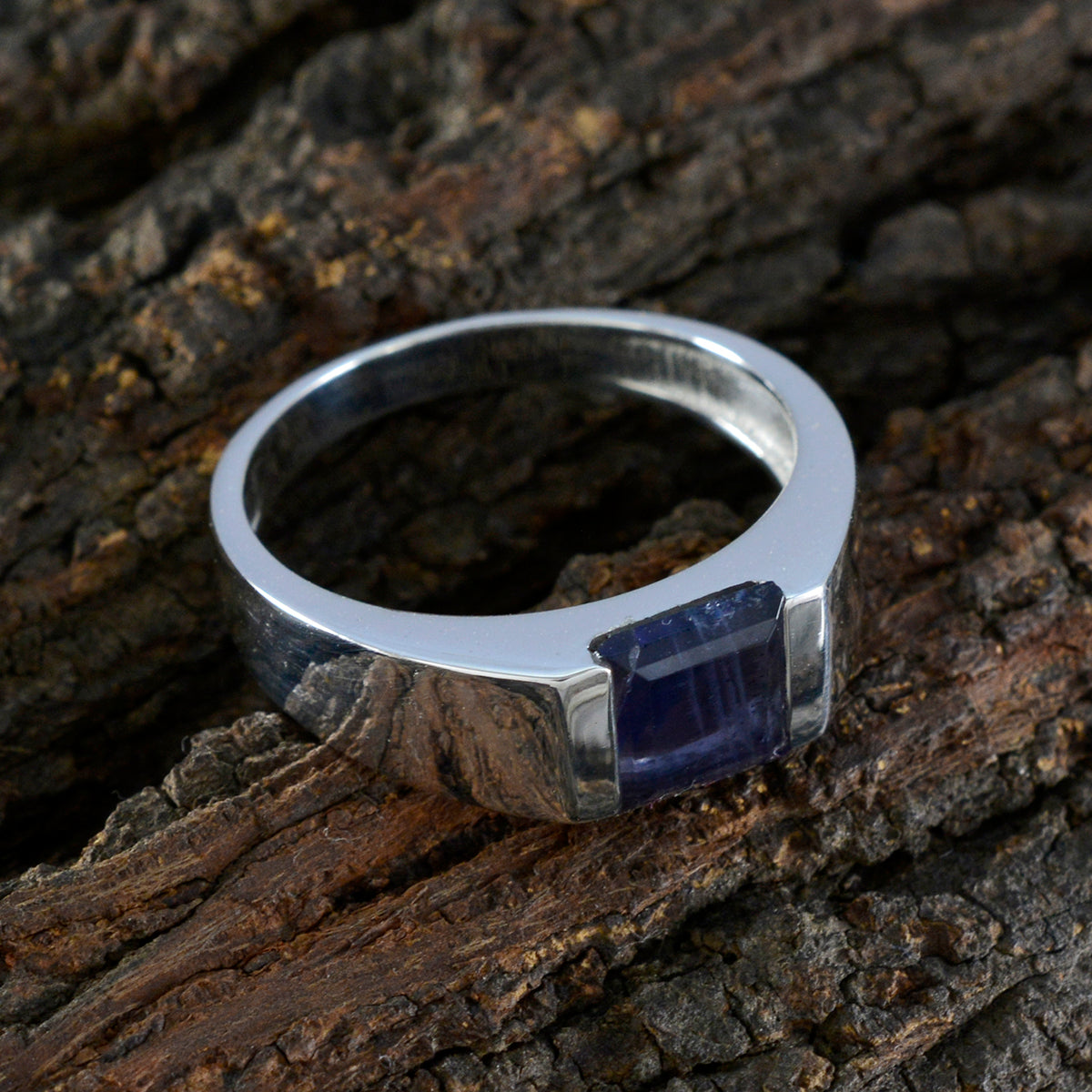 Iolite Solitaire Russian Sterling Silver Blue Gemstones Tiny Sophisticated Ring Jewellery