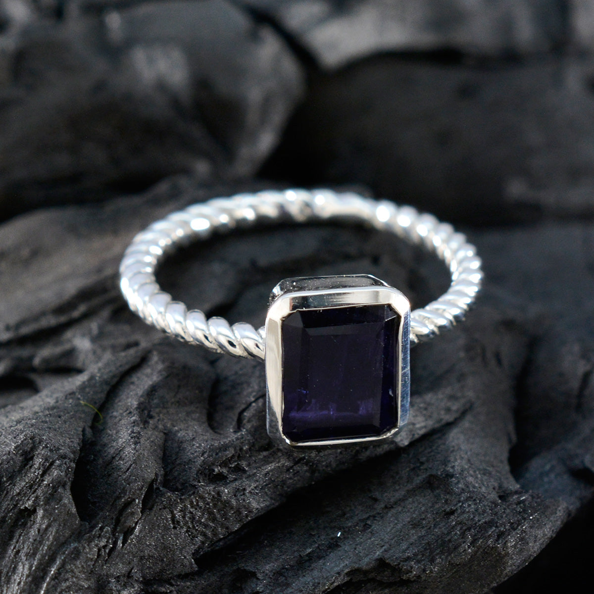 Iolite Solitaire French Sterling Silver Blue Gems Featherlight Contemporary Ring Jewelry