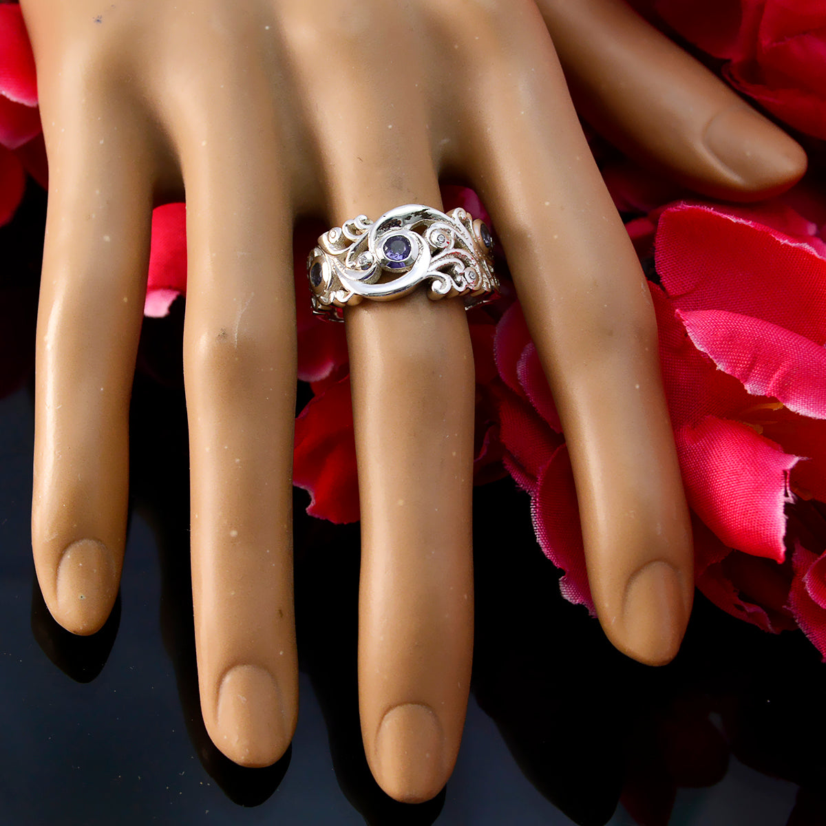 Iolite multiple Russian Silver Blue Gemstones Mid weight Contemporary Ring Jewellery