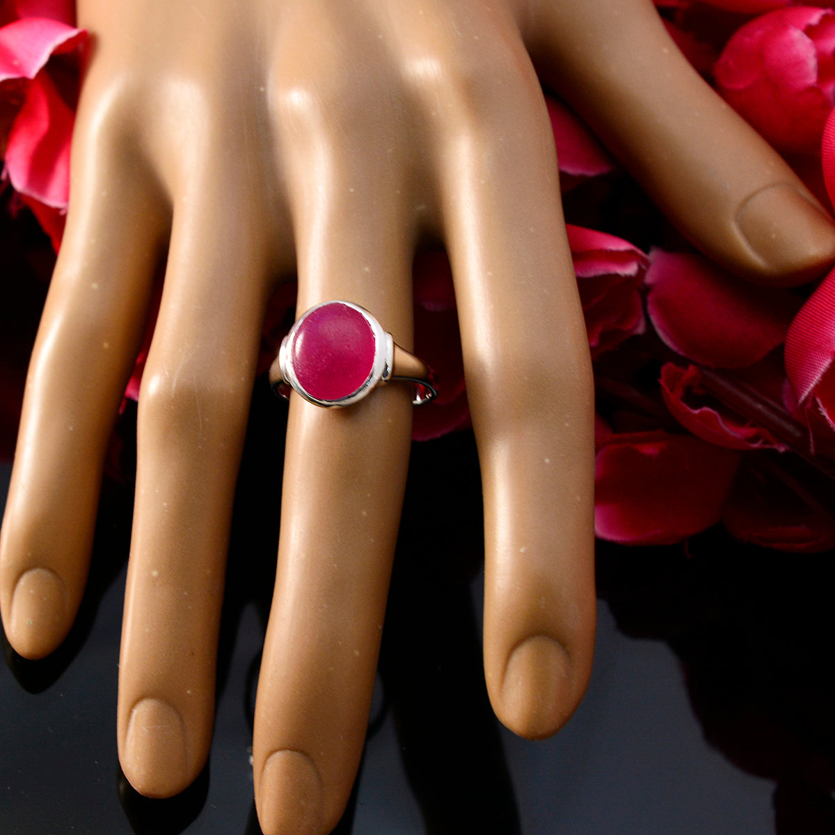 Indian Ruby Solitaire Russian 925 Sterling Silver Red Gems Minimal Contemporary Ring Jewellery