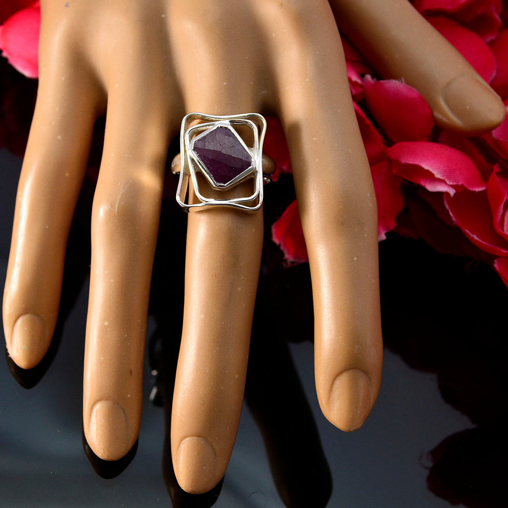 Indian Ruby Solitaire Indian 925 Silver Red Gemstones Mid weight Signet Ring Jewelry