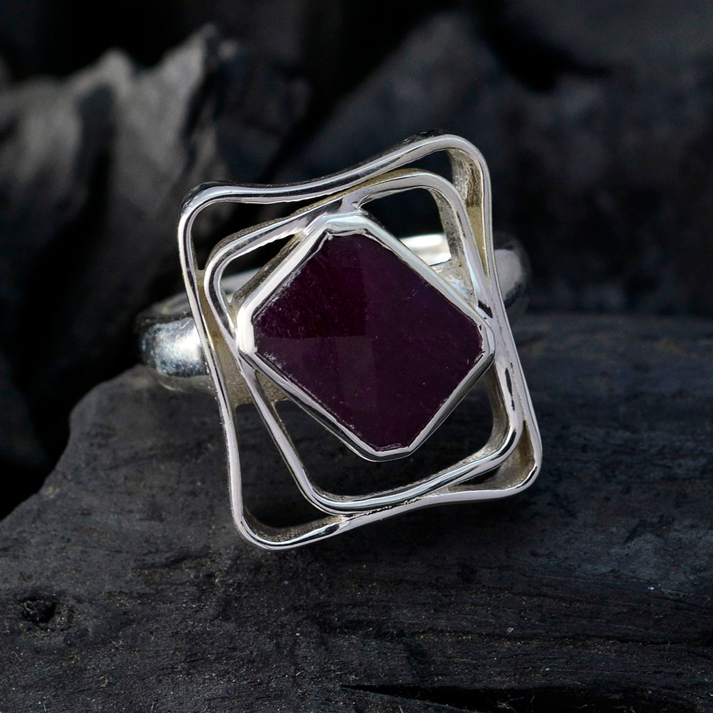 Indian Ruby Solitaire Indian 925 Silver Red Gemstones Mid weight Signet Ring Jewelry