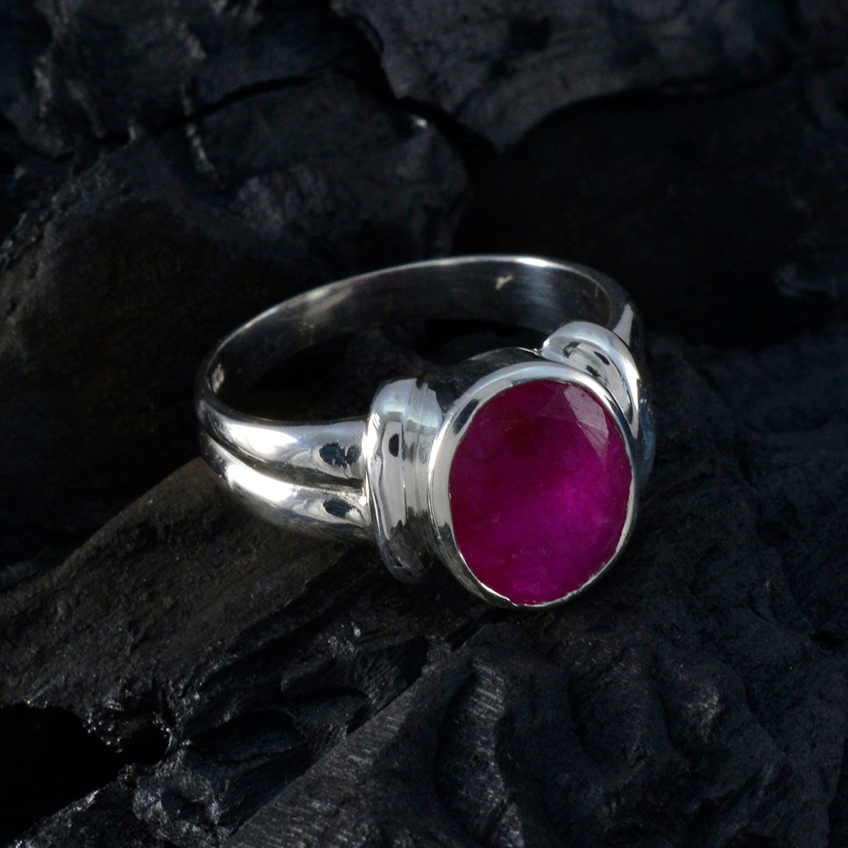 Indian Ruby Solitaire Russian Sterling Silver Red Gemstones Tiny Contemporary Ring Jewelry