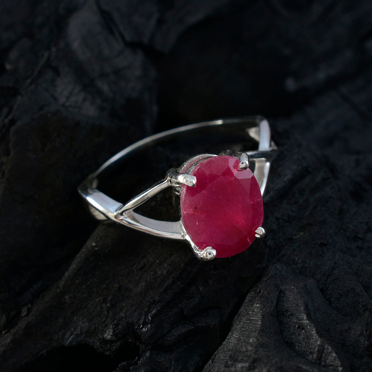 Indian Ruby Solitaire Korean 925 Silver Red Gemstones Dainty Contemporary Ring Jewellery
