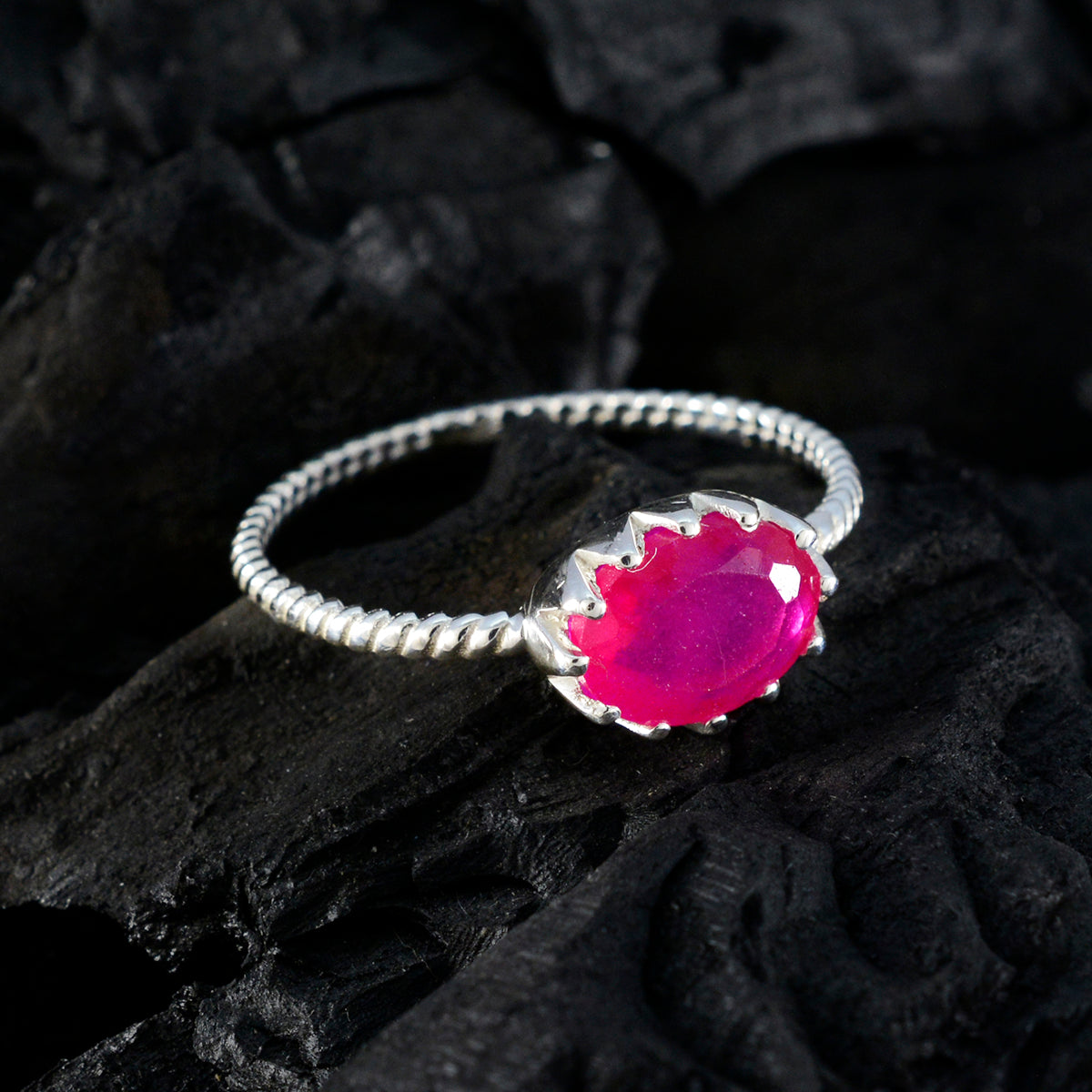 Indian Ruby Solitaire Korean Sterling Silver Red Gemstones Elegant  Twist Ring Jewellery