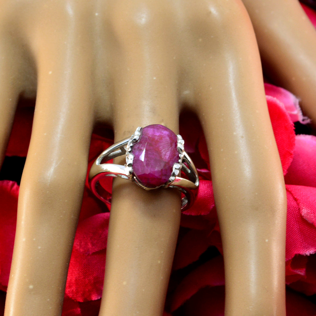 Indian Ruby Solitaire African 925 Silver Red Gemstone Minimal Modern Ring Jewelry