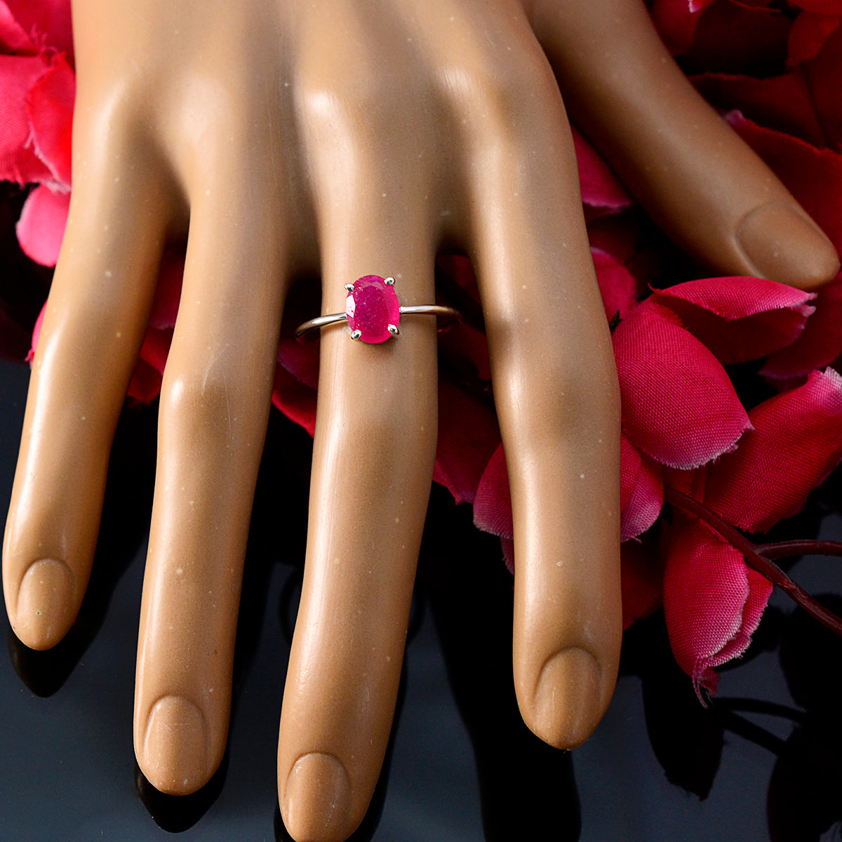 Indian Ruby Solitaire American Silver Red Gems Elegant  Feminine Ring Jewellery
