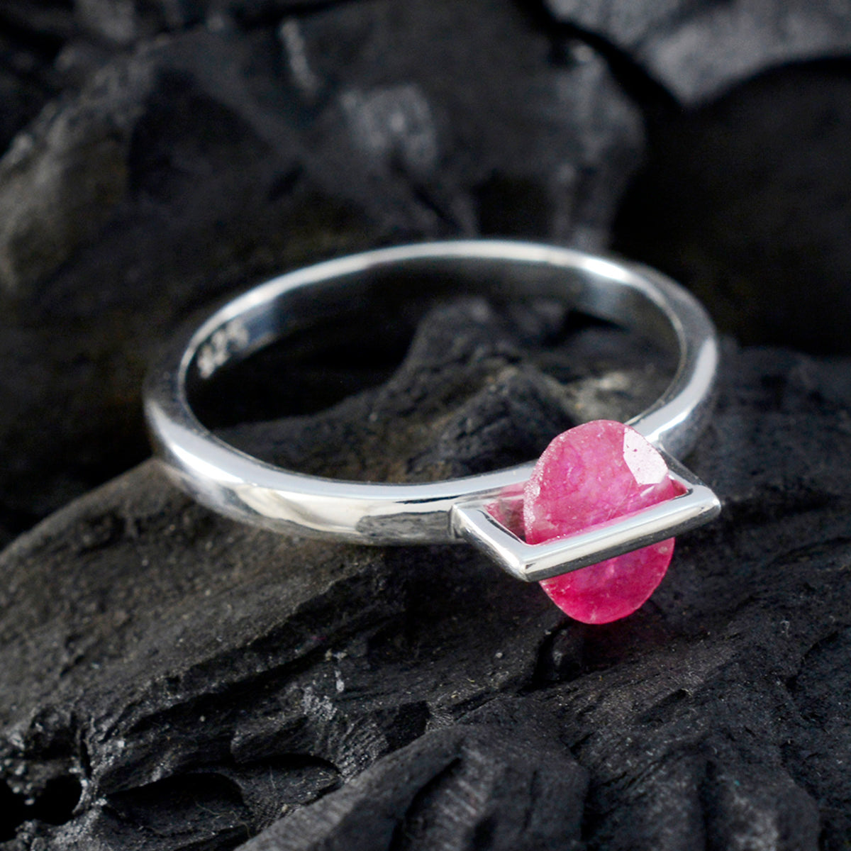 Indian Ruby Solitaire Korean 925 Sterling Silver Red Gemstones Delicate Graceful Ring Jewelry