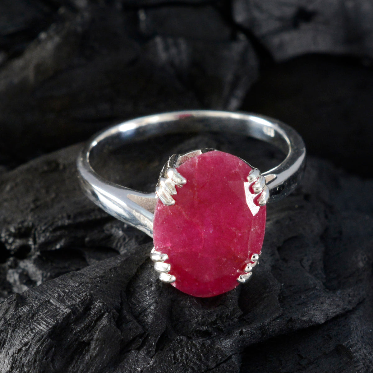 Indian Ruby Solitaire Russian 925 Silver Red Gemstone Tiny Contemporary Ring Jewellery