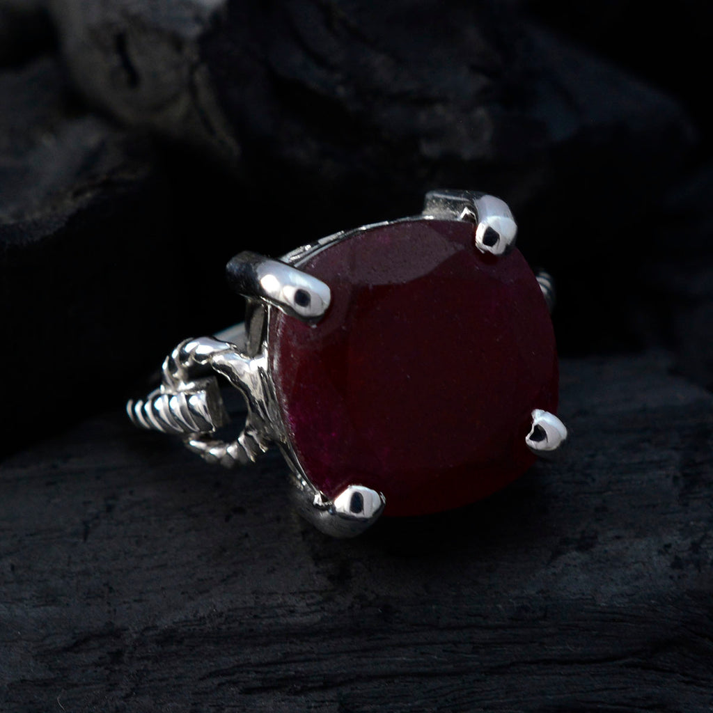 Indian Ruby Solitaire Indian 925 Silver Red Gemstone Mid weight Modern Ring Jewelry