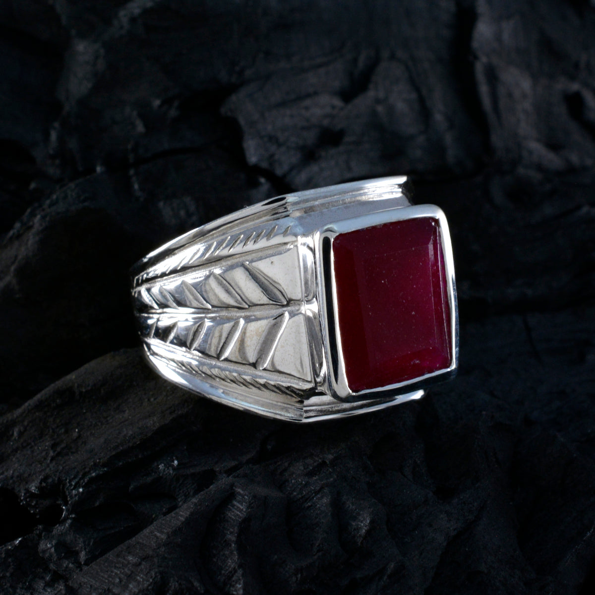 Indian Ruby Solitaire Italian 925 Silver Red Gemstone Edgy Modern Ring Jewelry