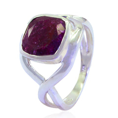 Indischer Rubin-Solitär, russisches Silber, rote Edelsteine, minimaler abstrakter Ringschmuck