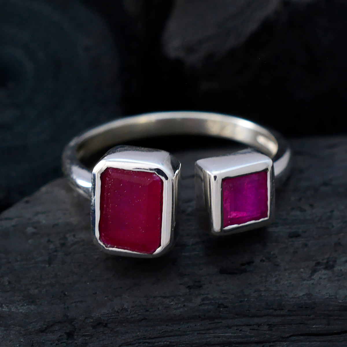 Indian Ruby Toi et Moi African 925 Sterling Silver Red Gemstone Featherlight Modern Ring Jewellery